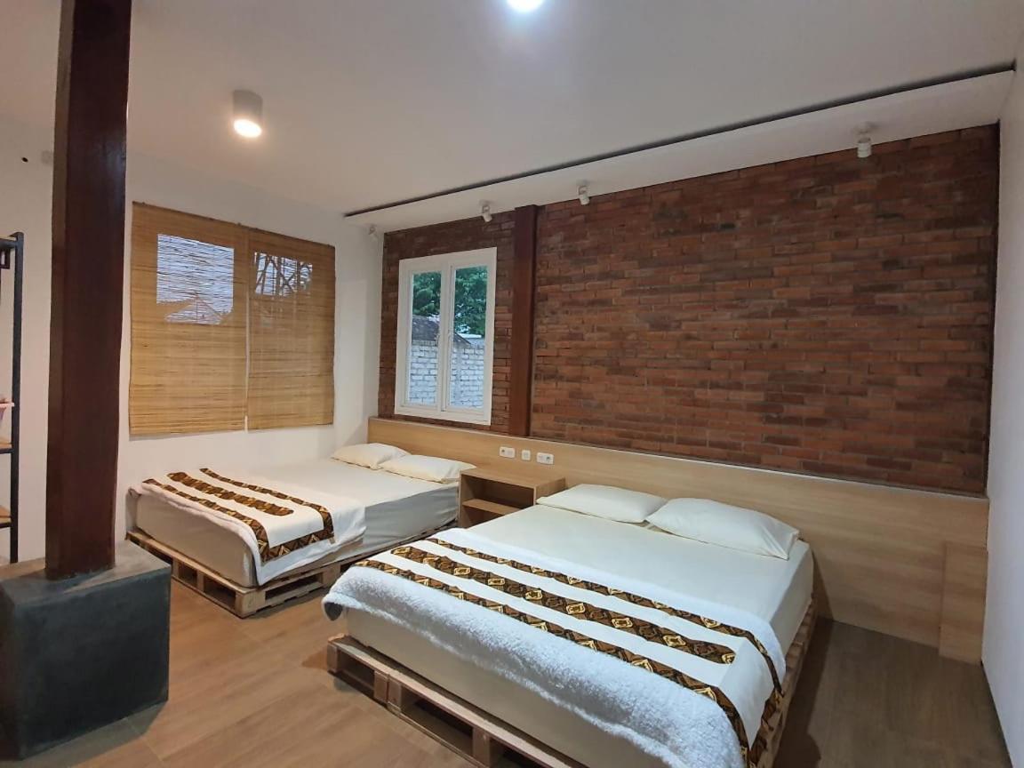 Wulan Cottages Lembang Exteriör bild